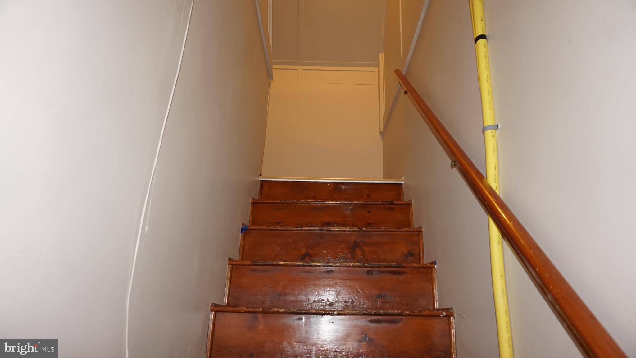 200 East Walnut Street, Unit 4 Hanover, PA 17331 - Photo 13 of 47 a view of entryway