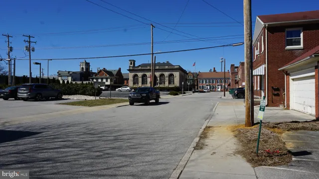 $1,700 | 200 East Walnut Street, Unit 4, Hanover, PA 17331