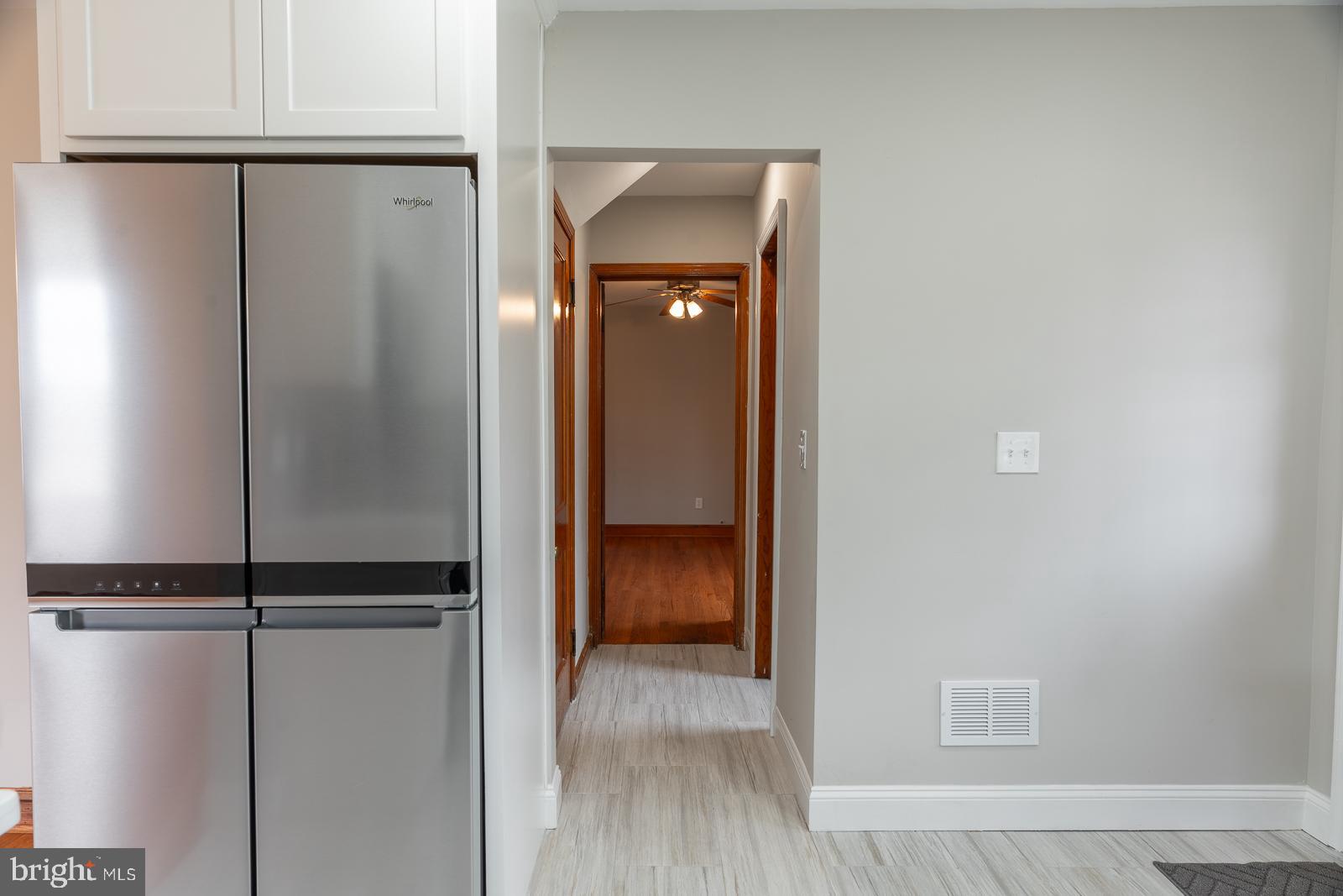407 Sandy Spring Road Laurel, MD 20707 - Photo 15 of 32 Kitchen