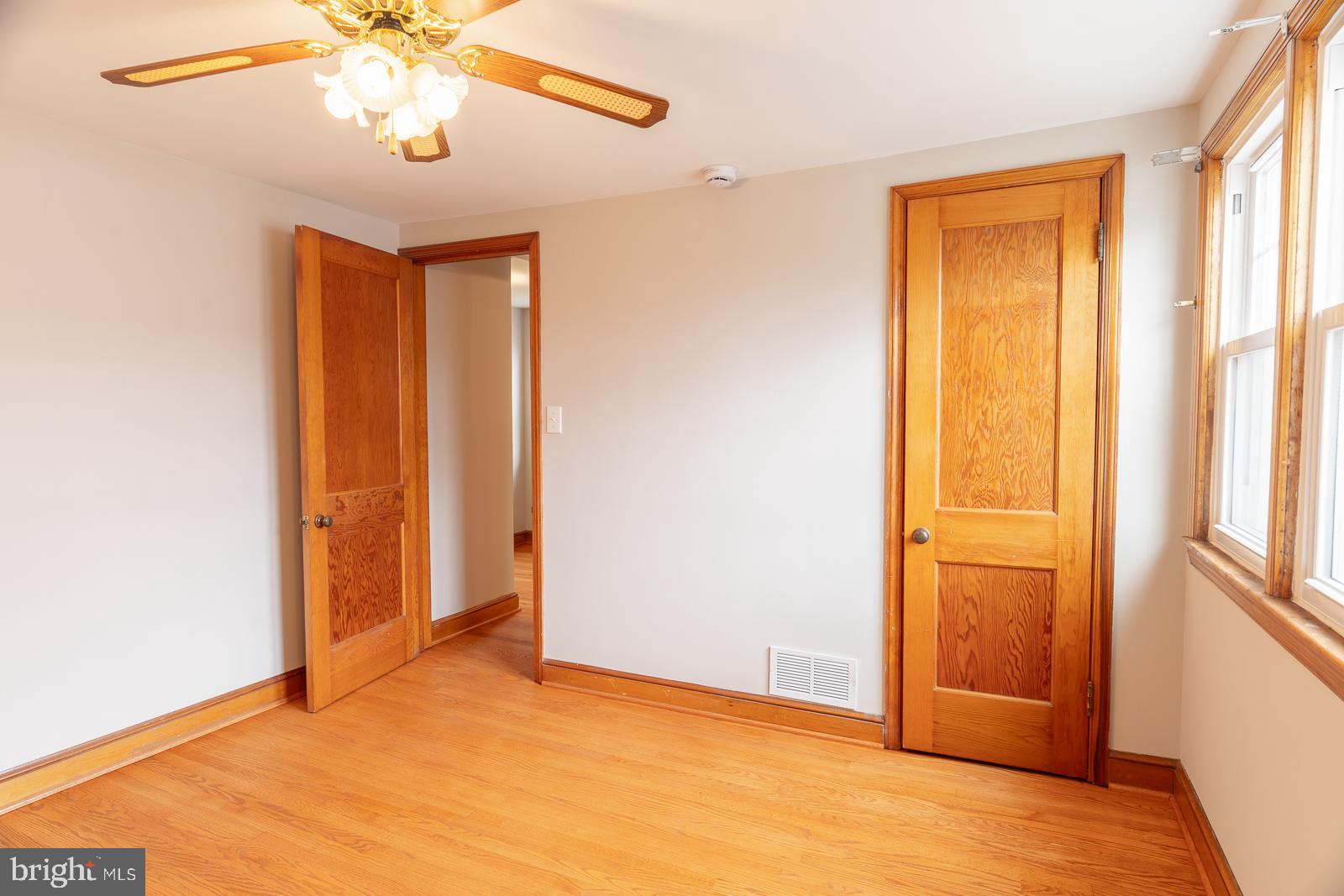407 Sandy Spring Road Laurel, MD 20707 - Photo 20 of 32 Bedroom 2