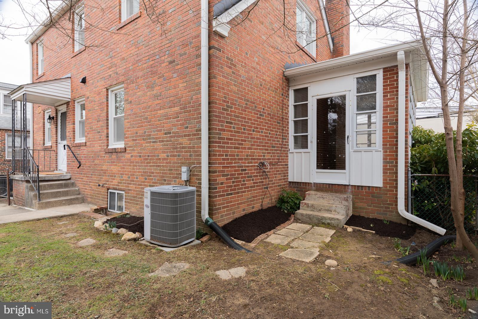 407 Sandy Spring Road Laurel, MD 20707 - Photo 28 of 32 Rear of Home