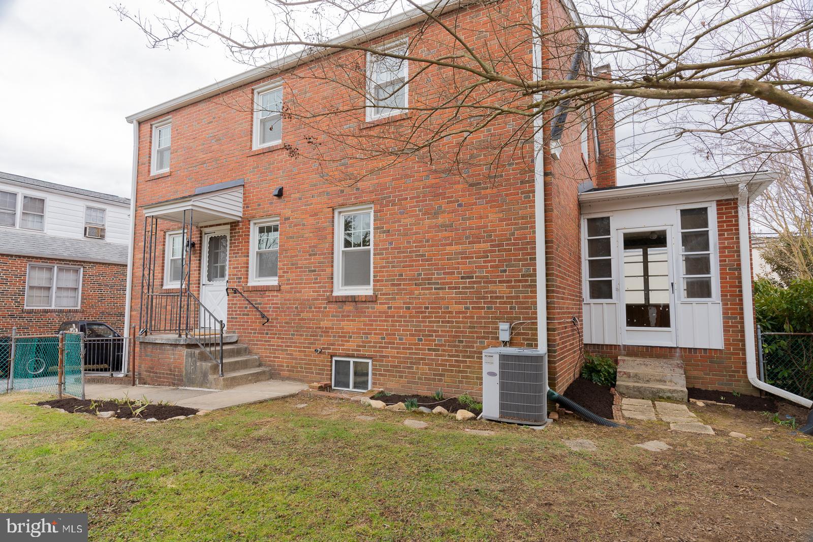 407 Sandy Spring Road Laurel, MD 20707 - Photo 29 of 32 Rear of Home
