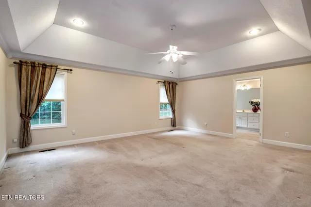 $499,000 | 309 Saligugi Lane, Loudon, TN 37774