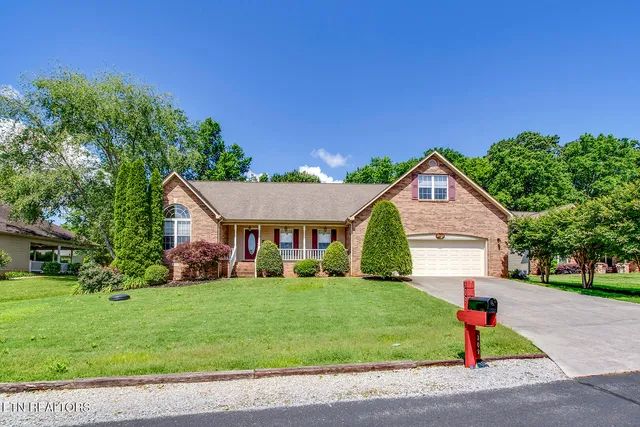 $499,000 | 309 Saligugi Lane, Loudon, TN 37774