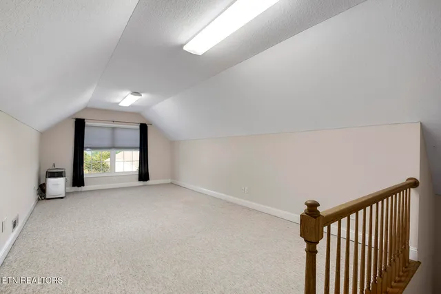 $499,000 | 309 Saligugi Lane, Loudon, TN 37774