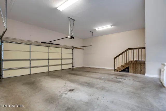 $499,000 | 309 Saligugi Lane, Loudon, TN 37774