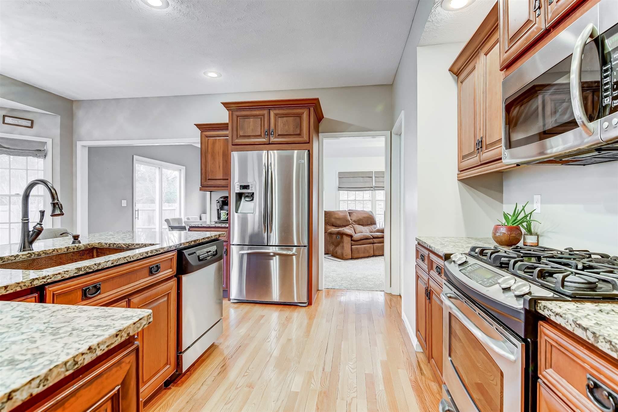 2620 Hazelnut Drive Springfield, IL 62702 - Photo 8 of 50