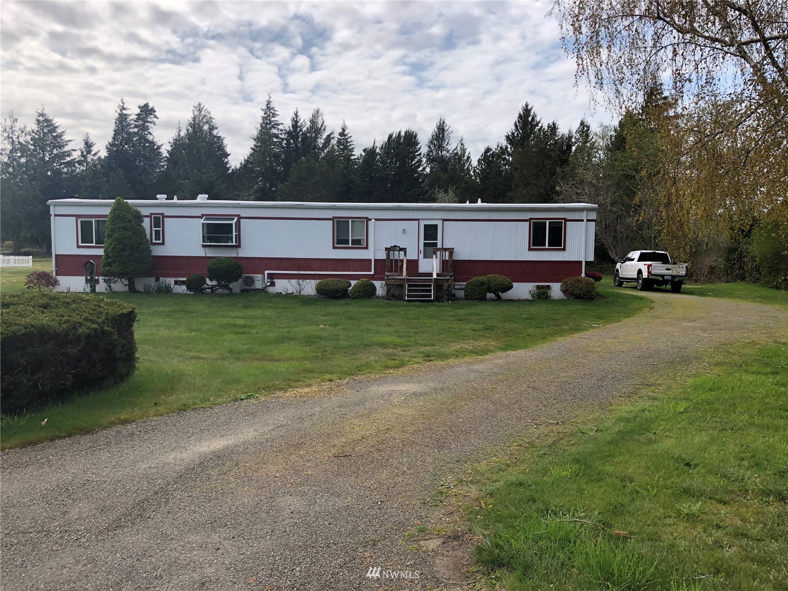 10903 Sandridge Road Long Beach, WA 98631 - Photo 4 of 29 Gallery Image 4