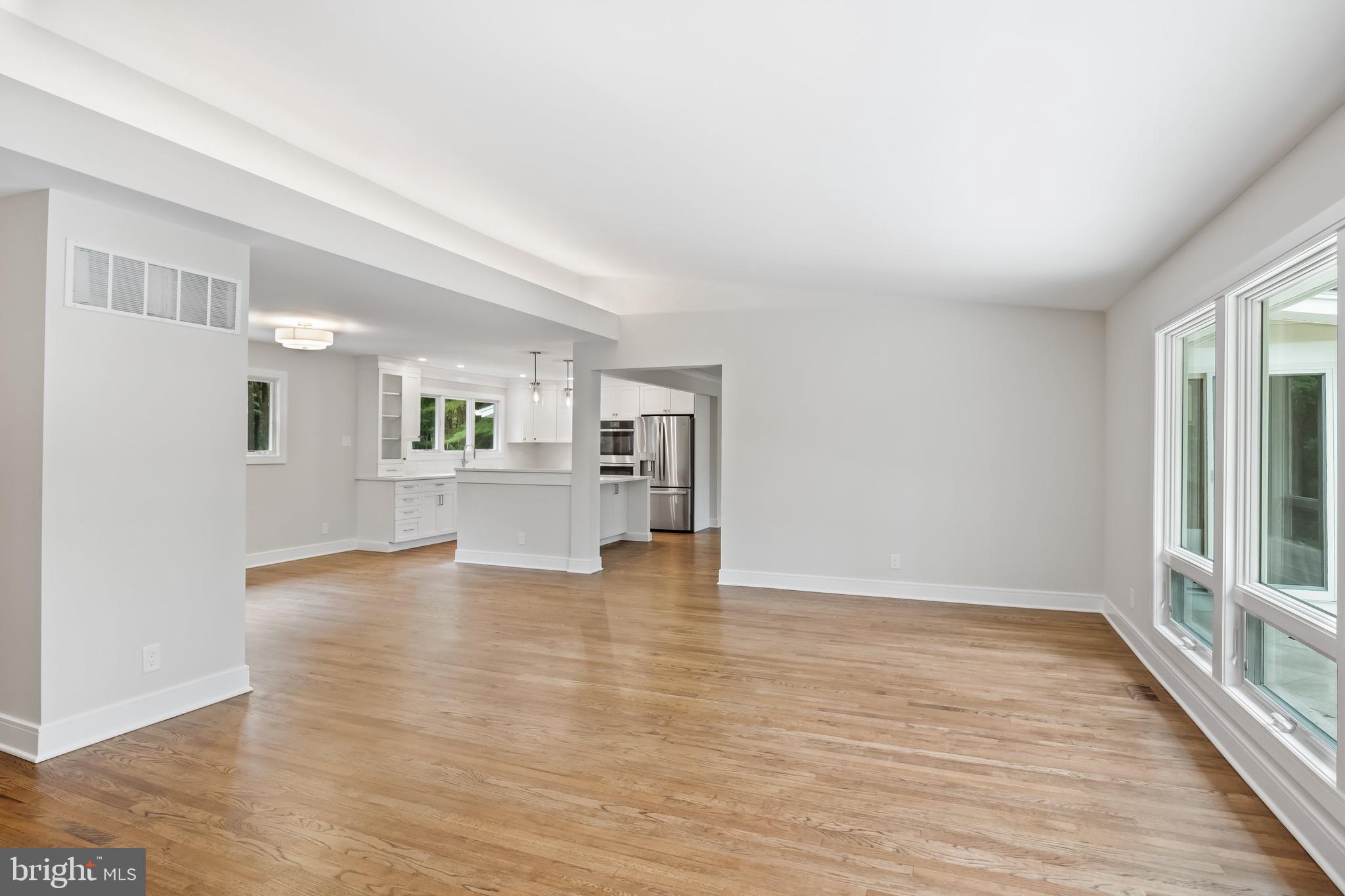 7 Sawmill Road Medford, NJ 08055 - Photo 8 of 37 Living Room View to Kitchen