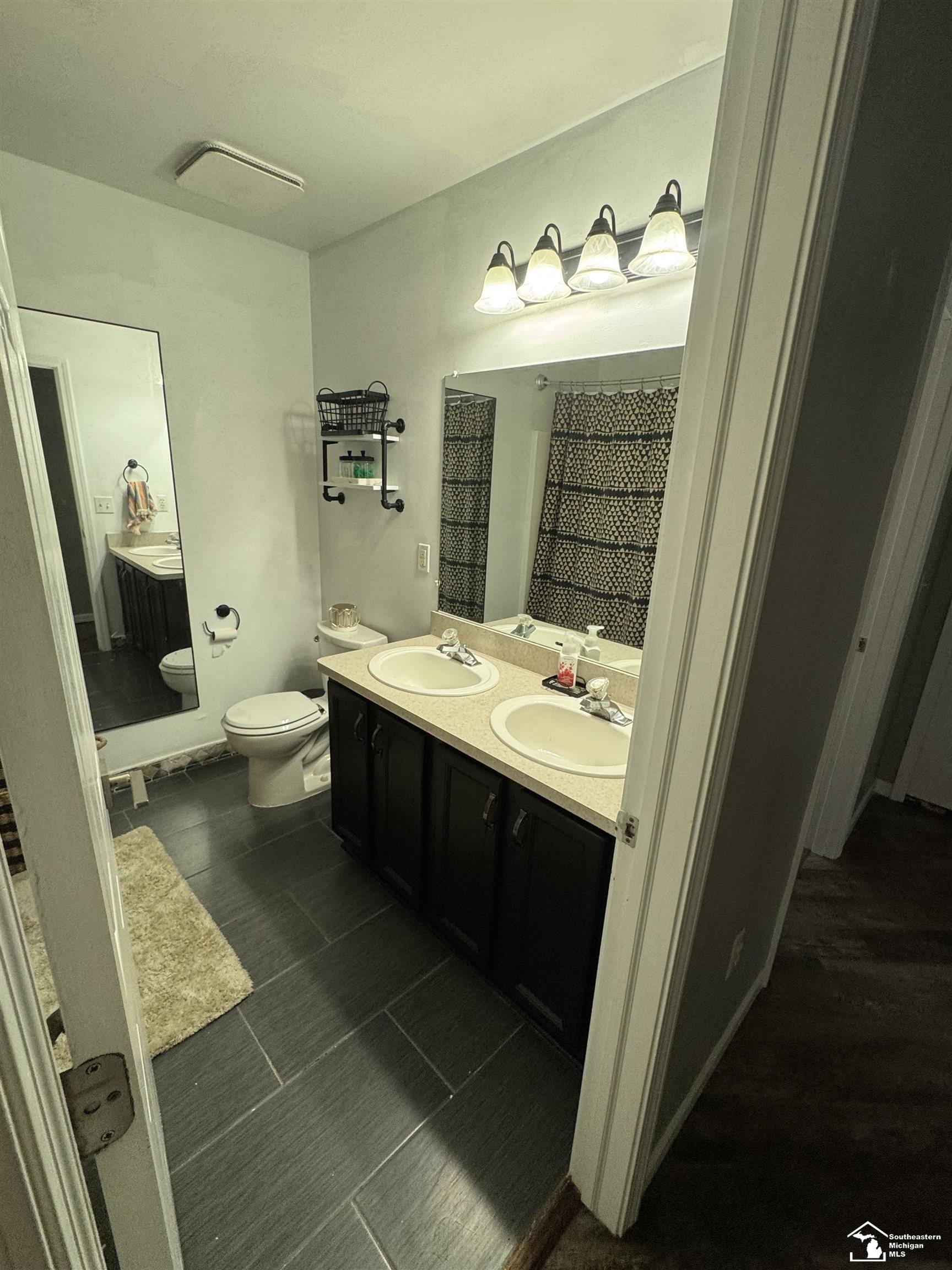 197 Dundee Ridge Drive Dundee, MI 48131 - Photo 13 of 16