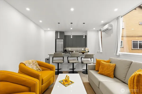 $4,200 | 2009 South Norman Street, Unit A, Seattle, WA 98144