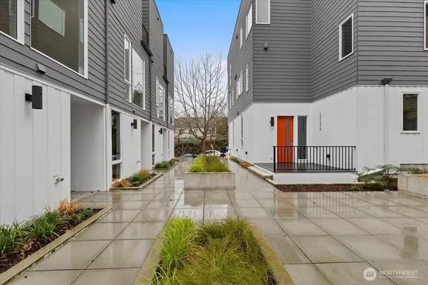 $4,200 | 2009 South Norman Street, Unit A, Seattle, WA 98144