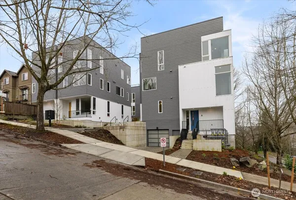 $4,200 | 2009 South Norman Street, Unit A, Seattle, WA 98144