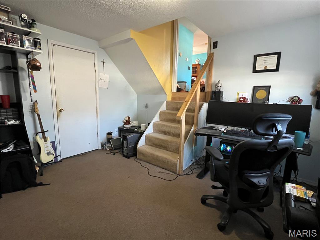 404 Fox Creek Road Rolla, MO 65401 - Photo 8 of 22