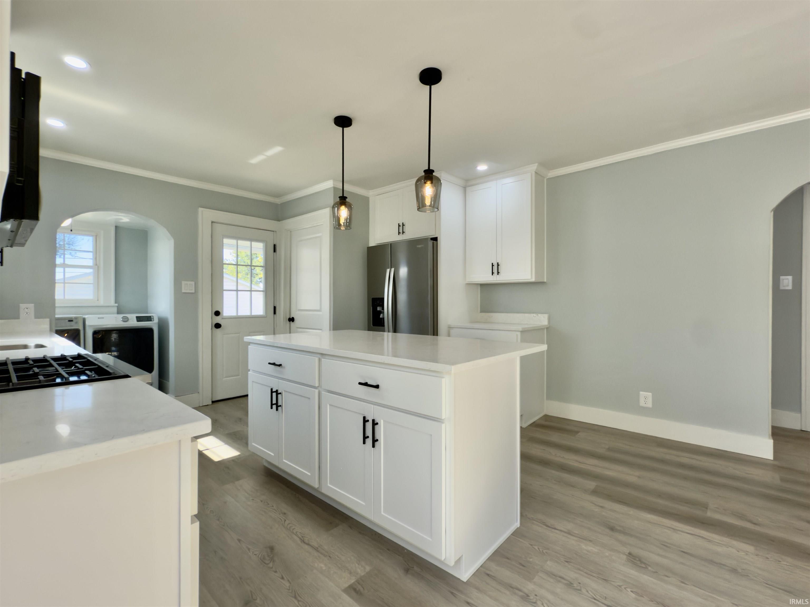 317 Southeast 7th Street Washington, IN 47501 - Photo 3 of 15