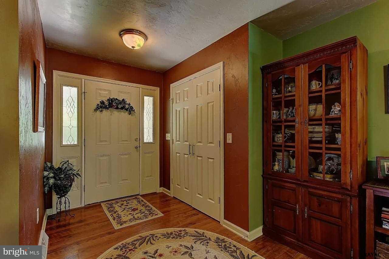 3668 Aldinger Road Seven Valleys, PA 17360 - Photo 2 of 28 Gallery Image 2