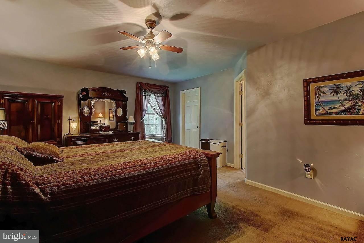 3668 Aldinger Road Seven Valleys, PA 17360 - Photo 12 of 28 Gallery Image 12