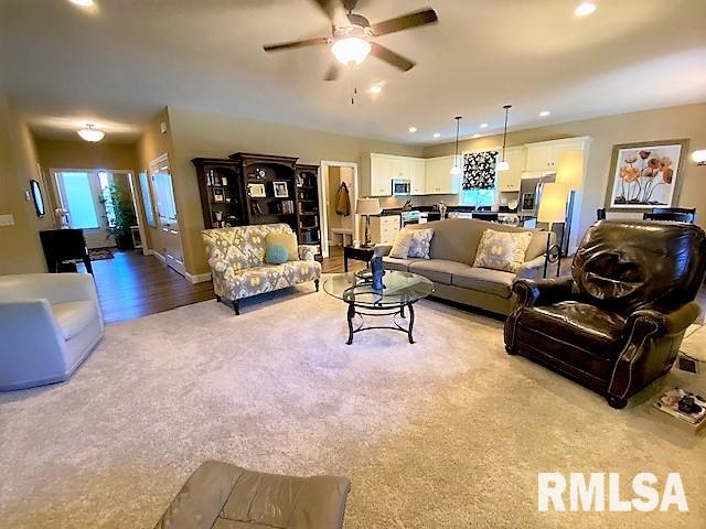 2109 Brookstone Drive Springfield, IL 62711 - Photo 7 of 33 Gallery Image 7