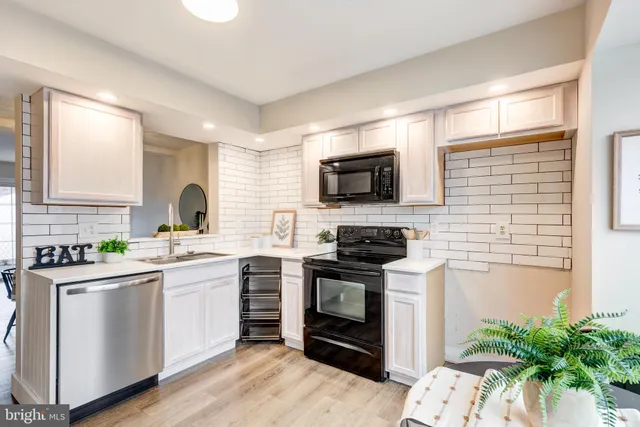 $299,900 | 4112 Creswell Terrace, Hampstead, MD 21074