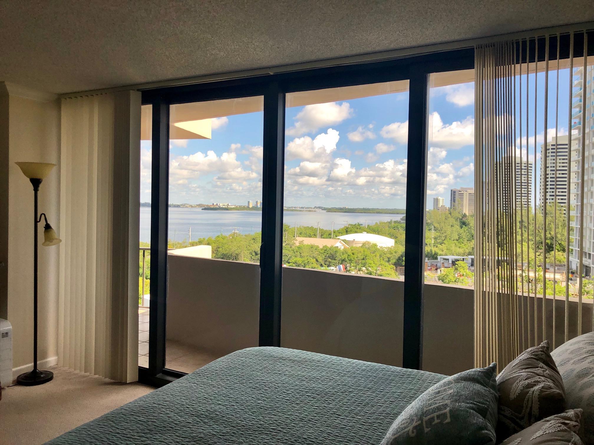 4200 North Ocean Drive, Unit 2701 Riviera Beach, FL 33404 - Photo 15 of 30 IMG_4102