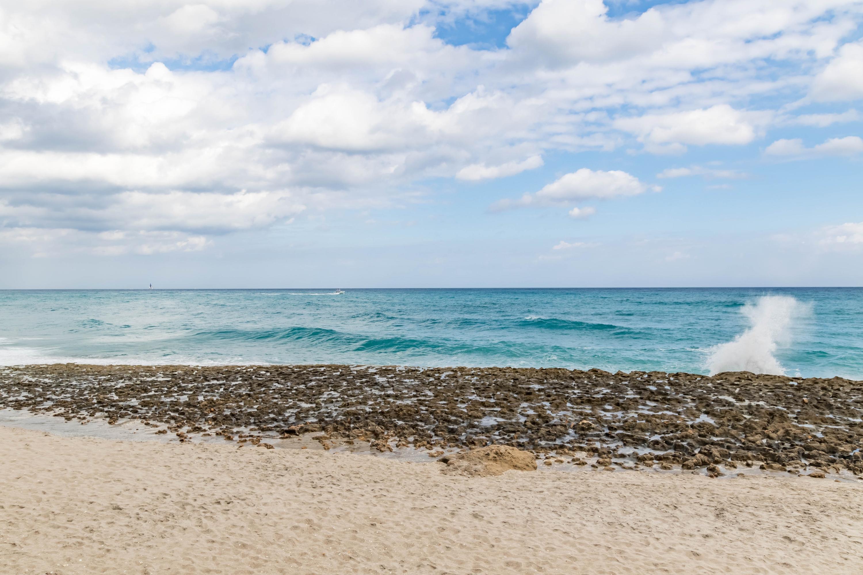 4200 North Ocean Drive, Unit 2701 Riviera Beach, FL 33404 - Photo 27 of 30 4200 N Ocean Dr Apt 1-301-23