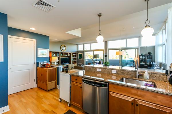 45 Rantoul Street, Unit 303 Beverly, MA 01915 - Photo 16 of 25 Gallery Image 16
