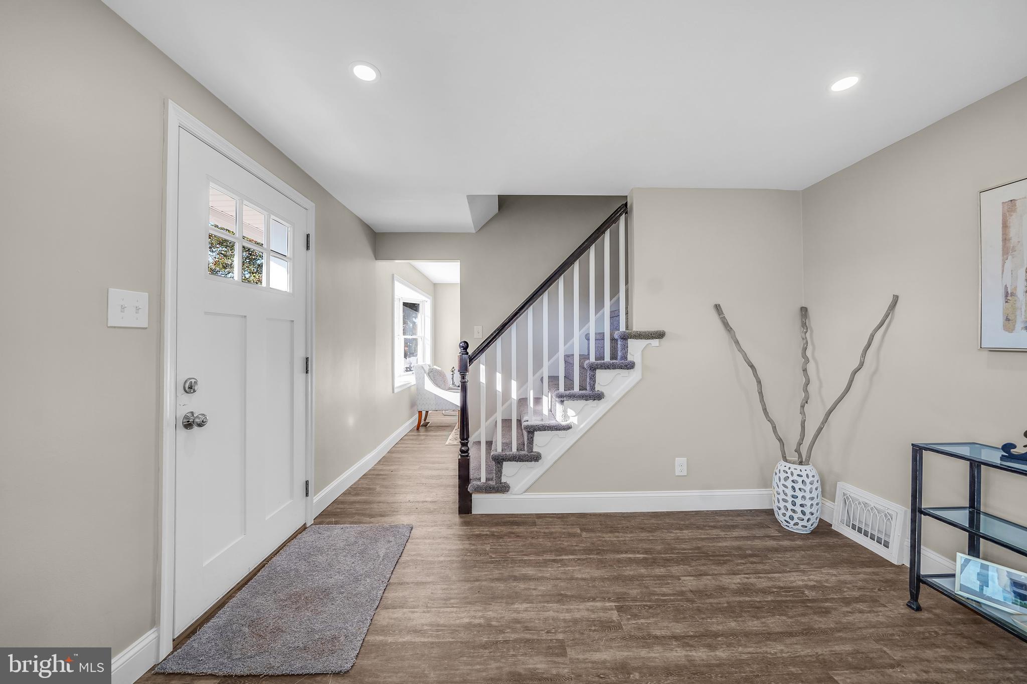 546 Stanbridge Road Morton, PA 19070 - Photo 6 of 27 Gallery Image 6