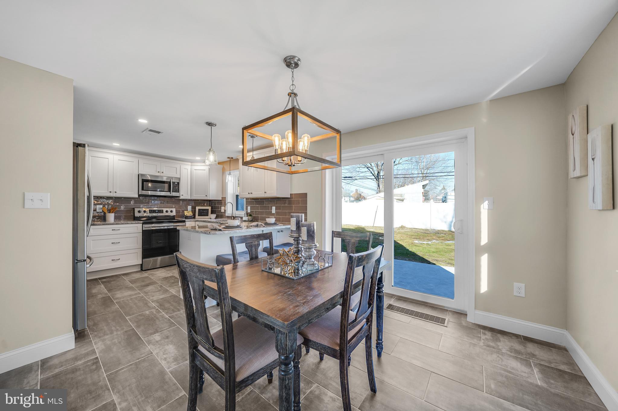 546 Stanbridge Road Morton, PA 19070 - Photo 8 of 27 Gallery Image 8