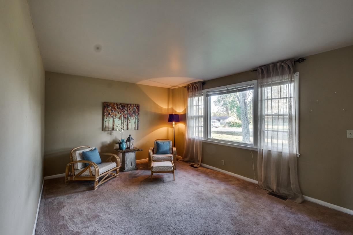 1808 Hygeia Road Greenbrier, TN 37073 - Photo 2 of 12 a living room with furniture and a fireplace