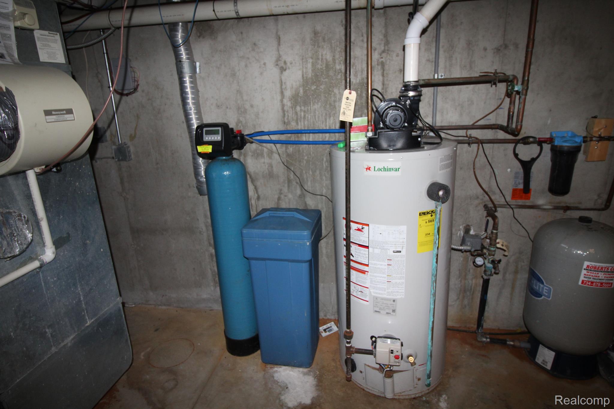 1228 Elliott Road Fowlerville, MI 48836 - Photo 15 of 47 water softener