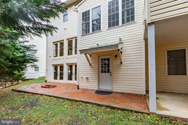 $625,000 | 1010 Roberts Court, Fredericksburg, VA 22401