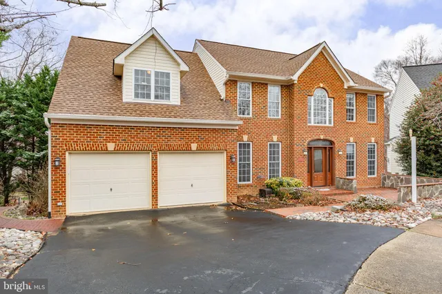 $625,000 | 1010 Roberts Court, Fredericksburg, VA 22401