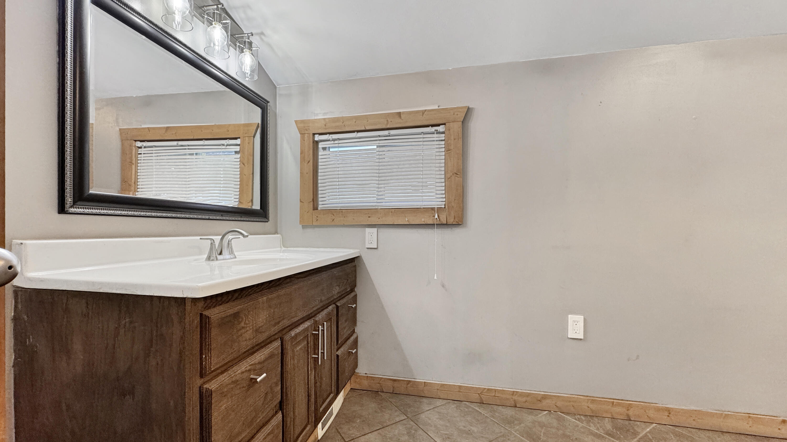 825 Walnut Street Cadillac, MI 49601 - Photo 20 of 32 Greg Bosscher (22)