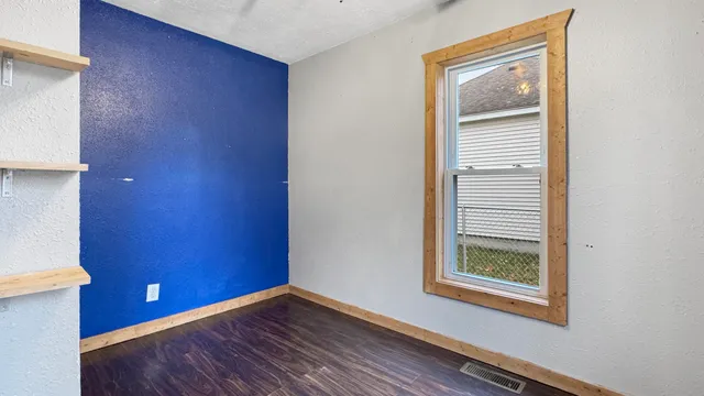 $154,900 | 825 Walnut Street, Cadillac, MI 49601