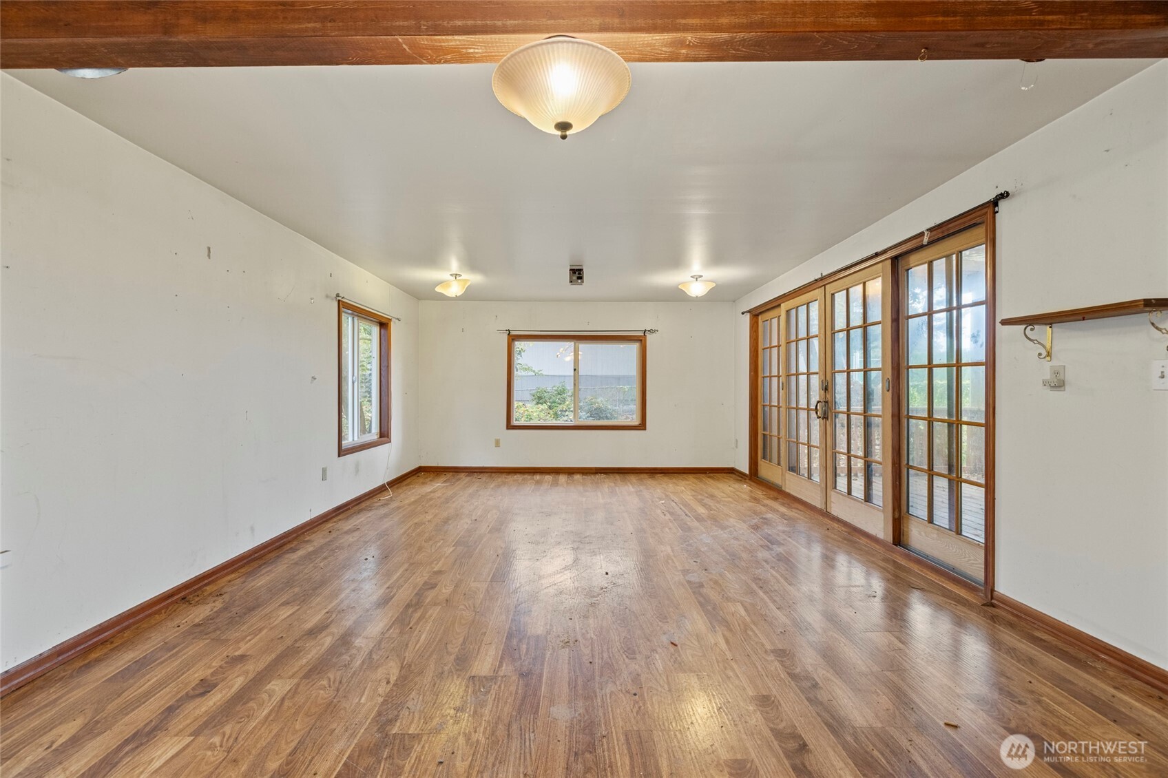 17662 Dunbar Road Mount Vernon, WA 98273 - Photo 6 of 18 a view of an empty room and a window