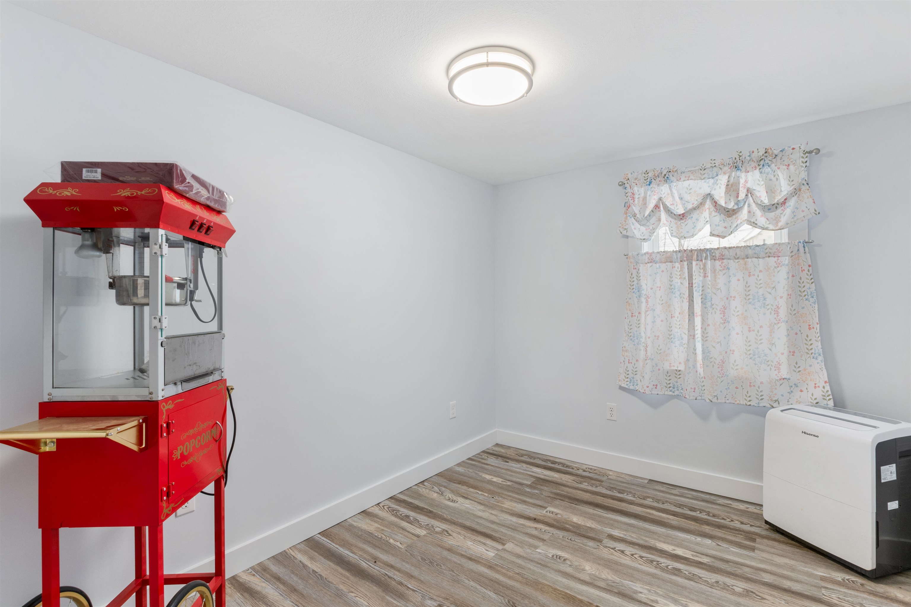 169 Main Street Colebrook, NH 03576 - Photo 18 of 41