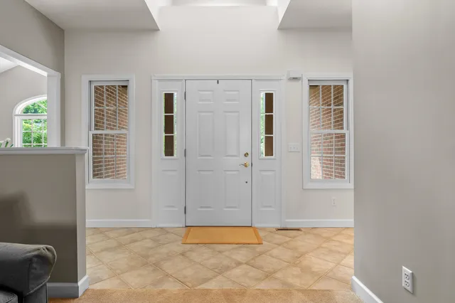 $955,000 | 332 Blarney Lane, Plainwell, MI 49080