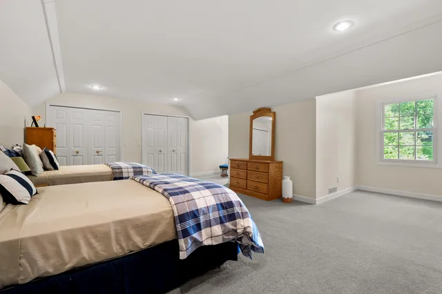 $955,000 | 332 Blarney Lane, Plainwell, MI 49080