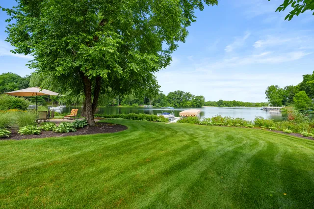 $955,000 | 332 Blarney Lane, Plainwell, MI 49080