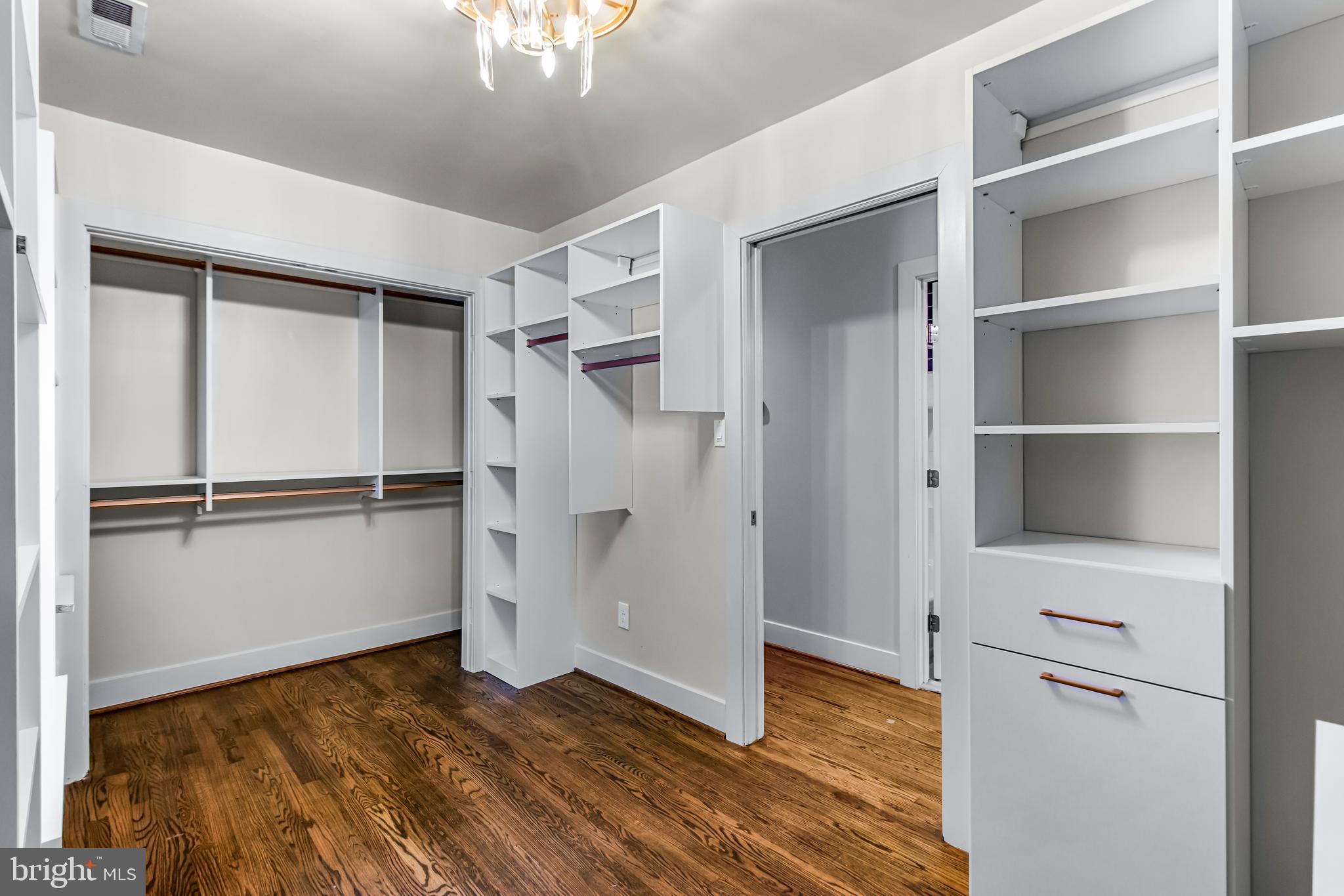 7516 Glenriddle Road Bethesda, MD 20817 - Photo 24 of 42