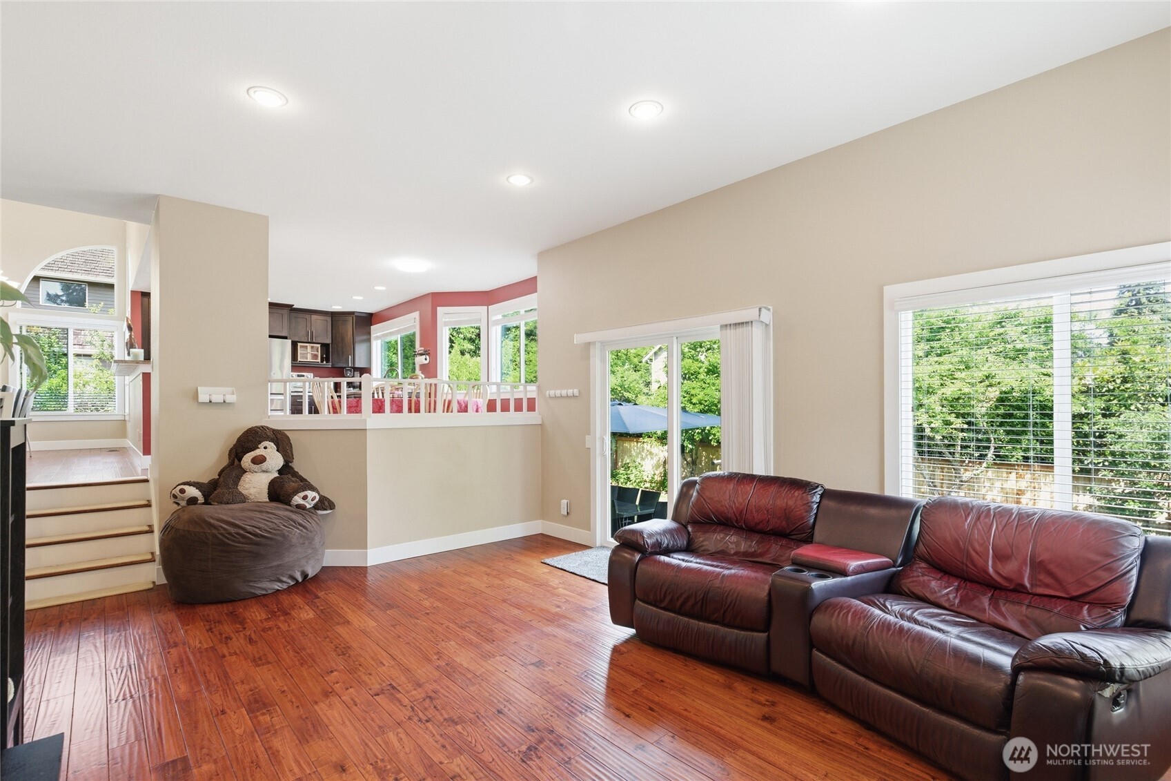 10927 Northeast 157th Street Bothell, WA 98011 - Photo 18 of 38