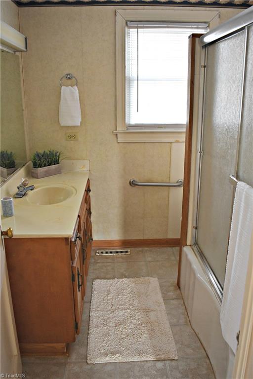 1312 Enterprise Road Lexington, NC 27295 - Photo 14 of 25 Gallery Image 14