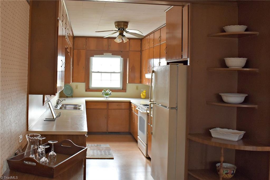 1312 Enterprise Road Lexington, NC 27295 - Photo 8 of 25 Gallery Image 8