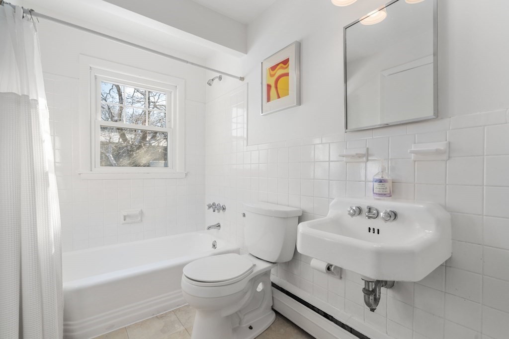 20 Windham Road Boston, MA 02136 - Photo 6 of 21 Gallery Image 6