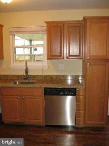 9670 Baron Place, Unit 9670 Rosedale, MD 21237 - Photo 21 of 24 Kitchen