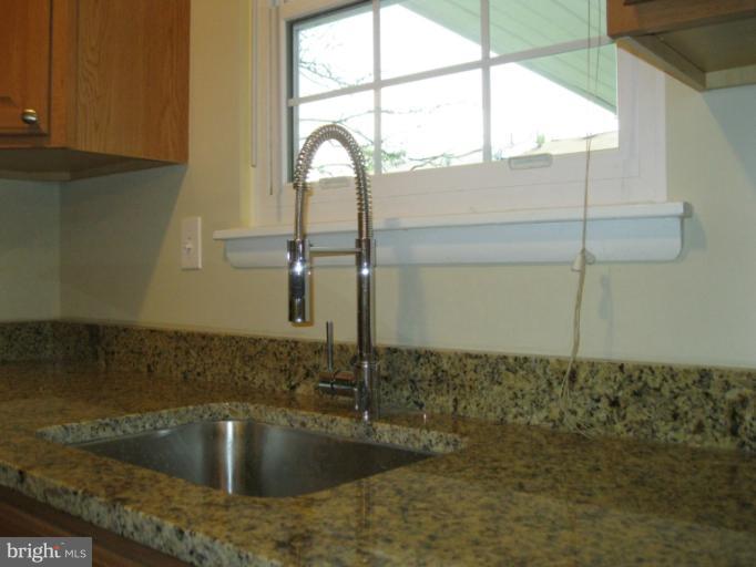 9670 Baron Place, Unit 9670 Rosedale, MD 21237 - Photo 22 of 24 Kitchen