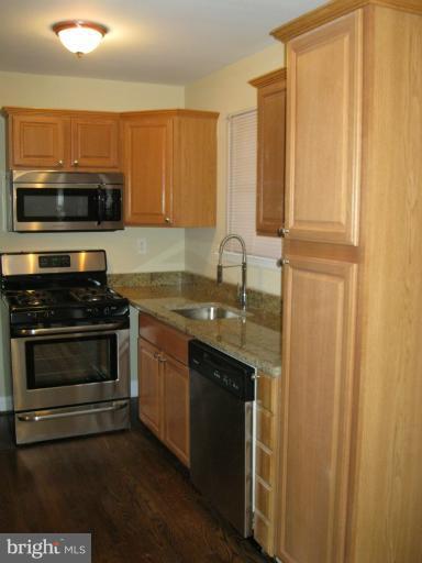 9670 Baron Place, Unit 9670 Rosedale, MD 21237 - Photo 5 of 24 Kitchen