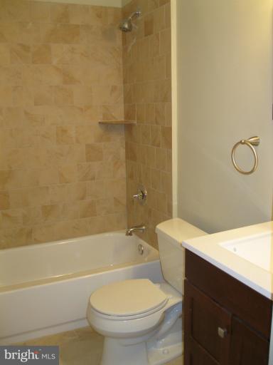 9670 Baron Place, Unit 9670 Rosedale, MD 21237 - Photo 8 of 24 Bath