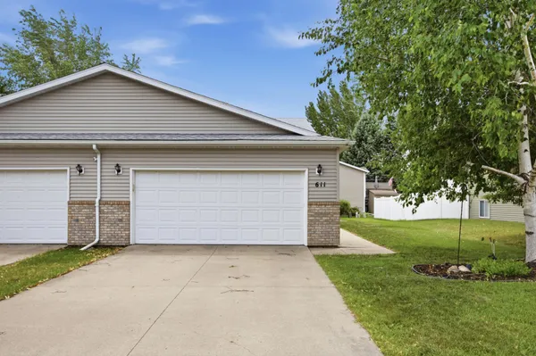 $244,900 | 611 36th Avenue South, Moorhead, MN 56560