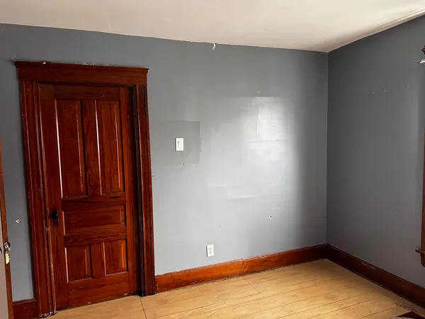 $89,000 | 482 South Float Avenue, Freeport, IL 61032